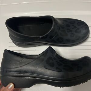 Women’s Crocs Neria pro II